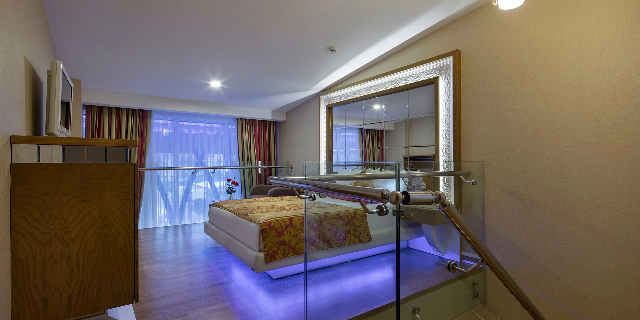 Family Duplex Room - Room